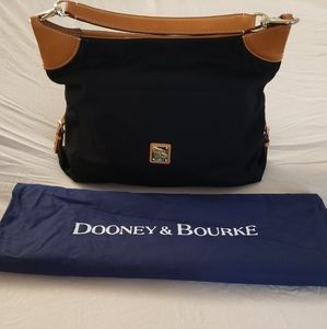 Dooney & Bourke Satchel/ Tote